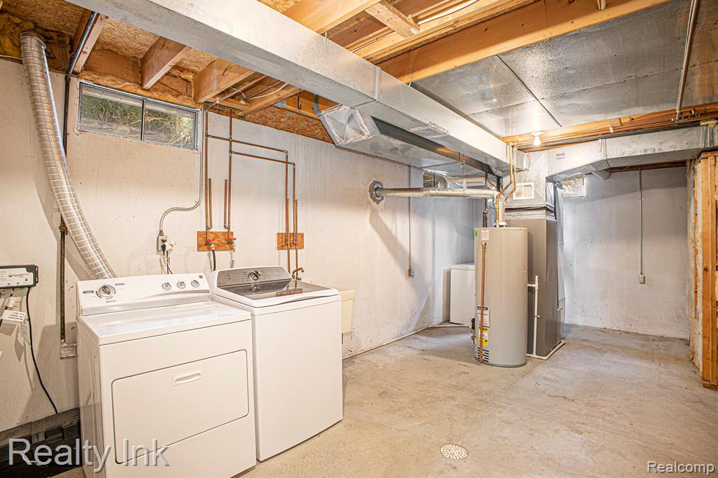 5868 Buttonwood Drive, Haslett, MI 48840 — Photo 10