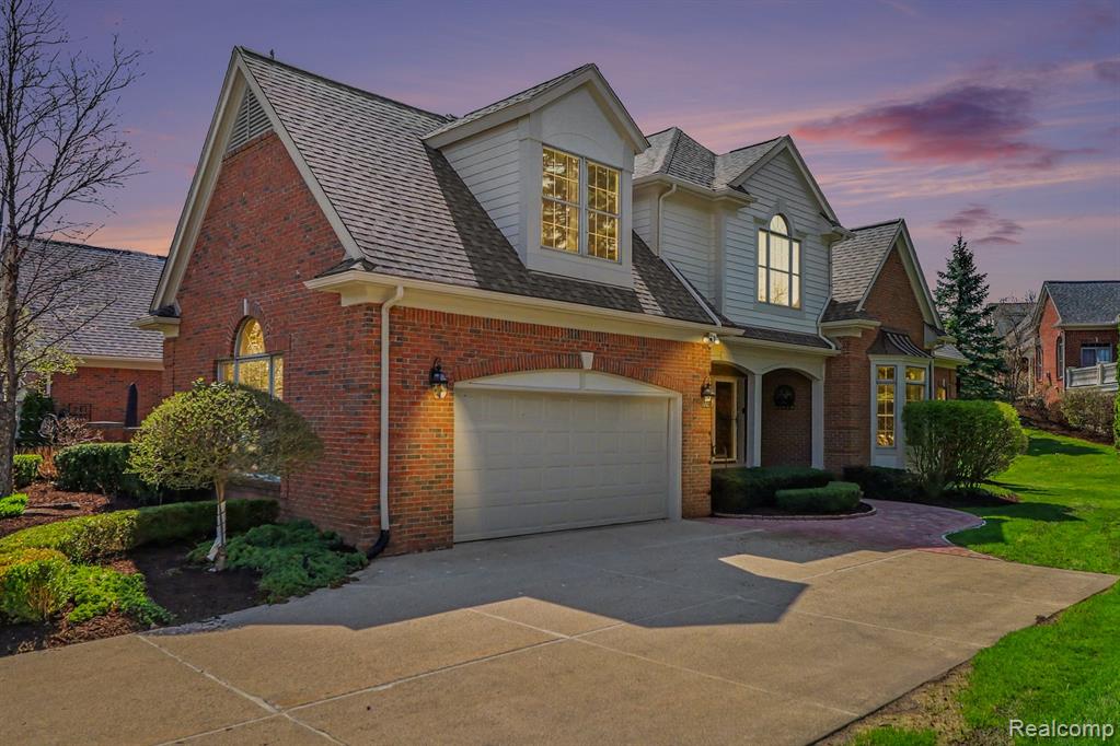 2869 Hastings Court, Oakland, MI 48306