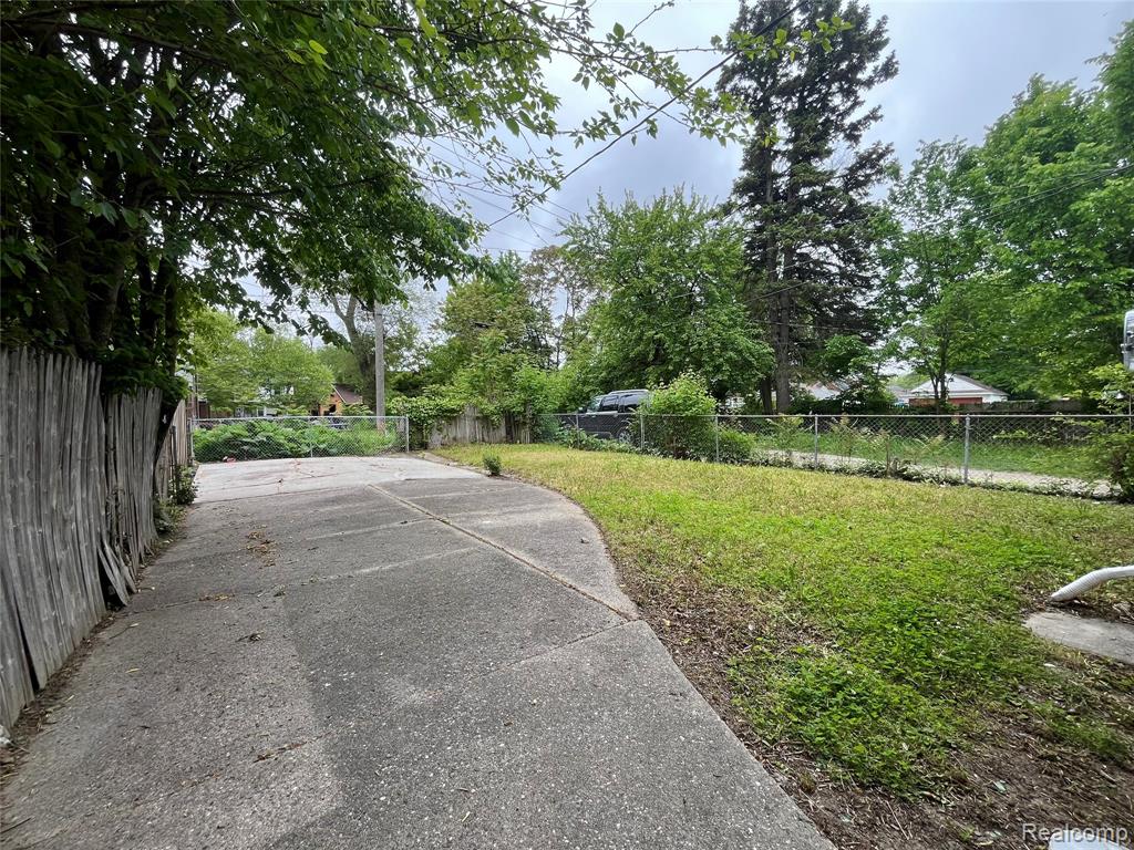 11018 Whitehill Street, Detroit, MI 48224 — Photo 13