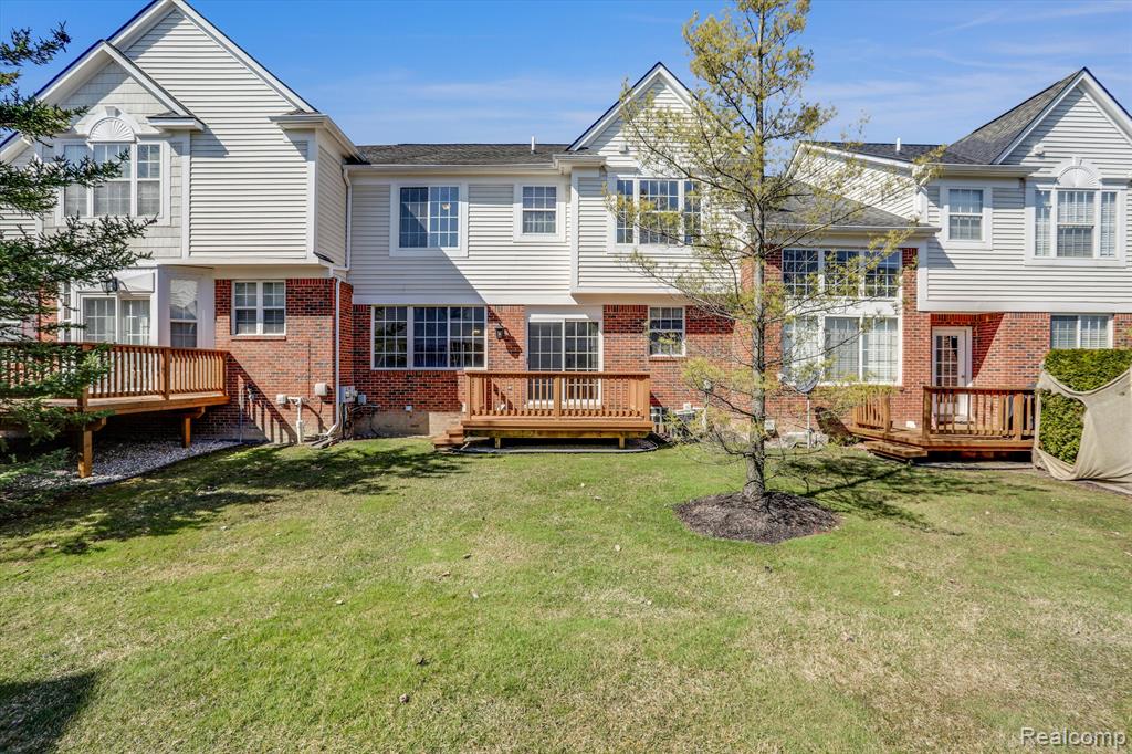 29340 DOUGLAS Drive, 132, Novi, MI 48377 — Photo 34