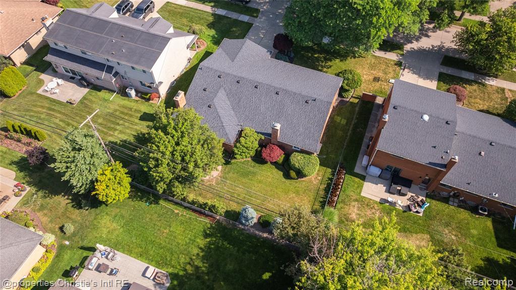 713 Moorland Drive, Grosse Pointe Woods, MI 48236 — Photo 27