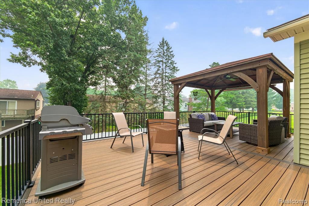 6169 Bay Court, Waterford, MI 48327 — Photo 51