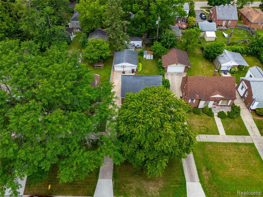 9615 W Parkway Street, Redford, MI 48239 — Photo 32