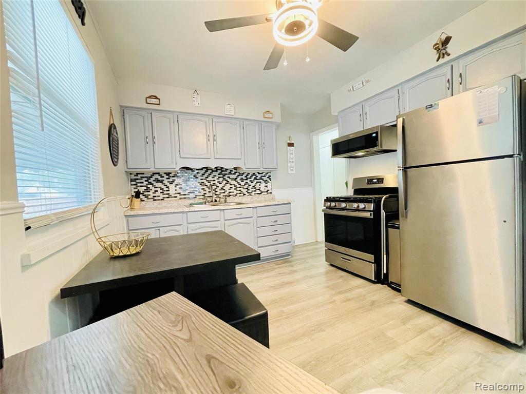829 Cleveland Avenue, Lincoln Park, MI 48146 — Photo 7