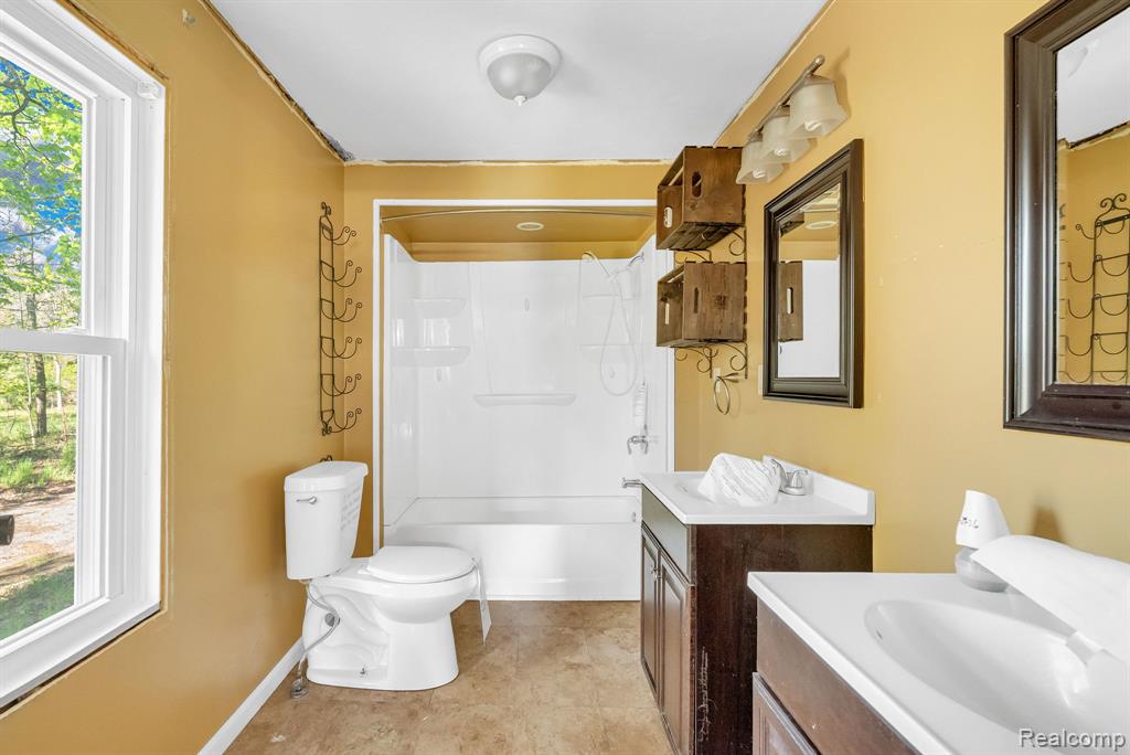 7054 McCords Avenue SE, Alto, MI 49302 — Photo 22