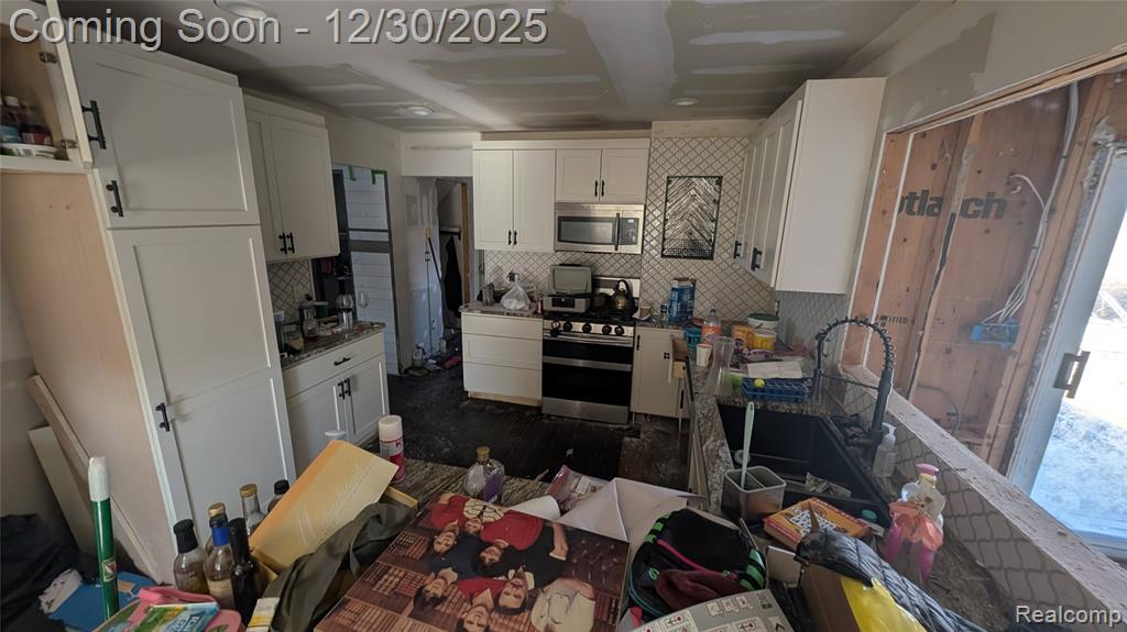4109 Loves Creek Drive, Howell, MI 48843 — Photo 57