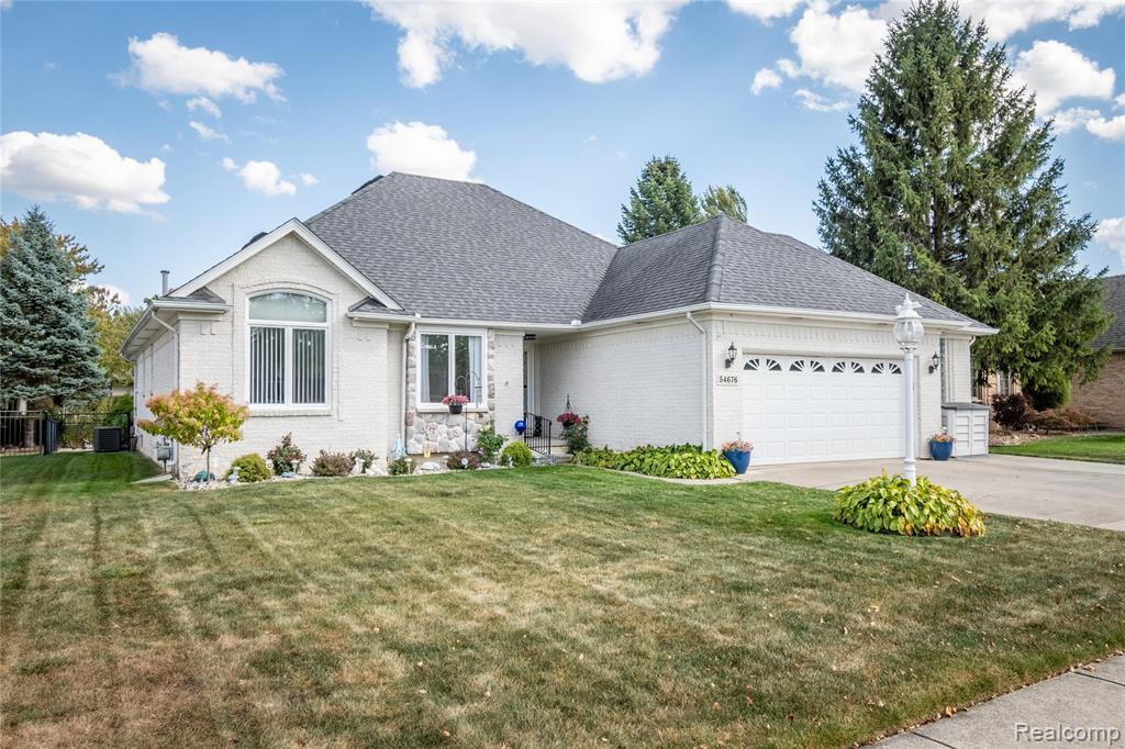 54676 Carnation Drive, Macomb, MI 48042 — Photo 41