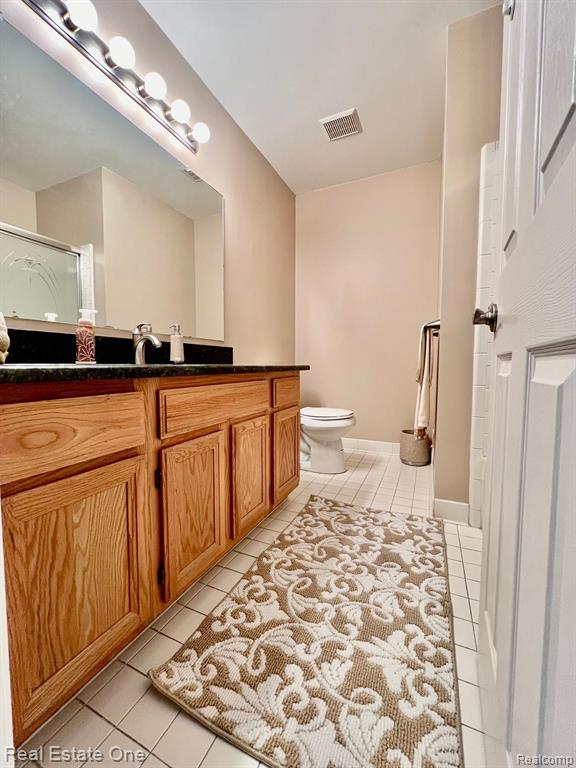 240 WINDING BROOK, 104, Commerce Twp, MI 48390 — Photo 18