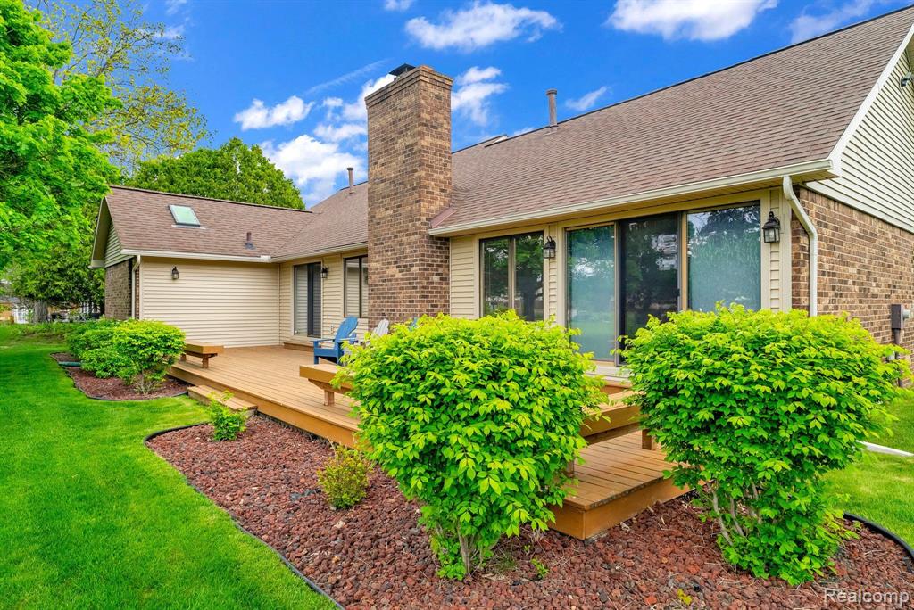836 BOUTELL Drive, Grand Blanc, MI 48439 — Photo 61