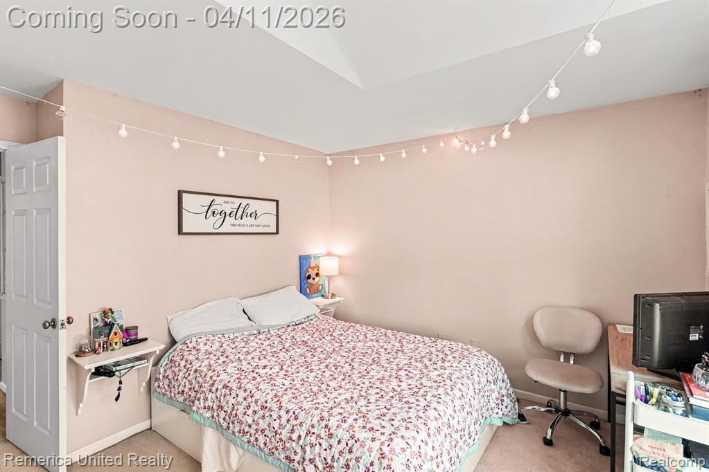 959 S Parkwood Drive, South Lyon, MI 48178 — Photo 17