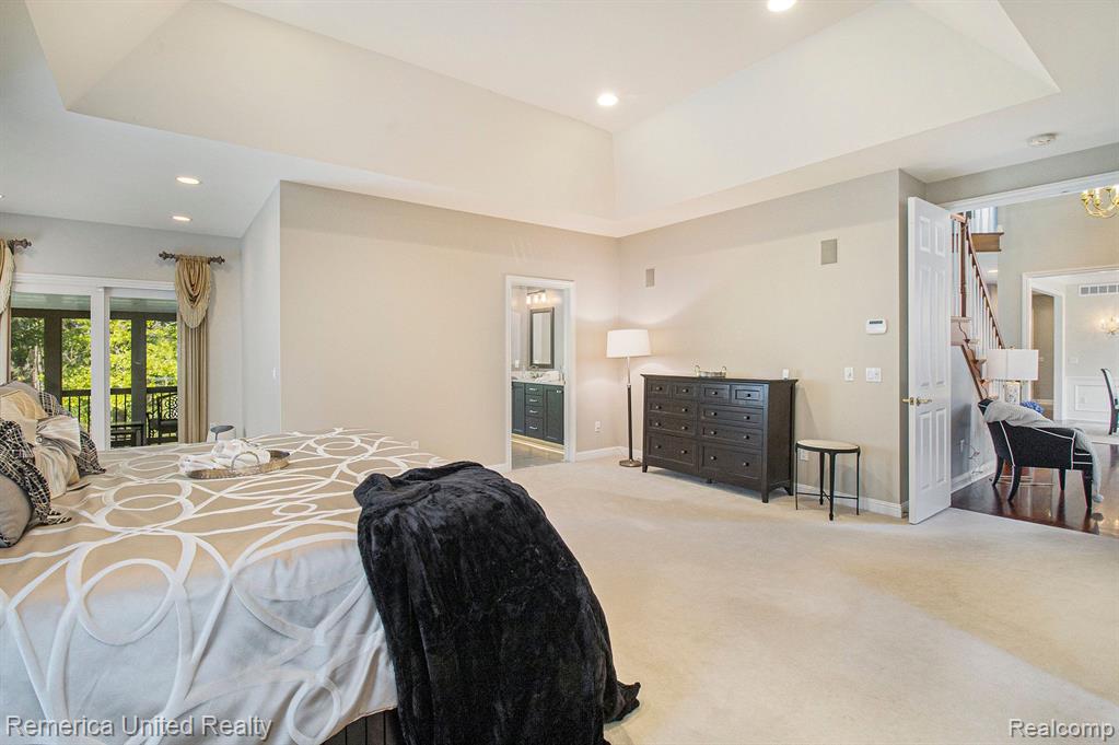 5259 RIVER RIDGE Drive, Brighton, MI 48116 — Photo 32