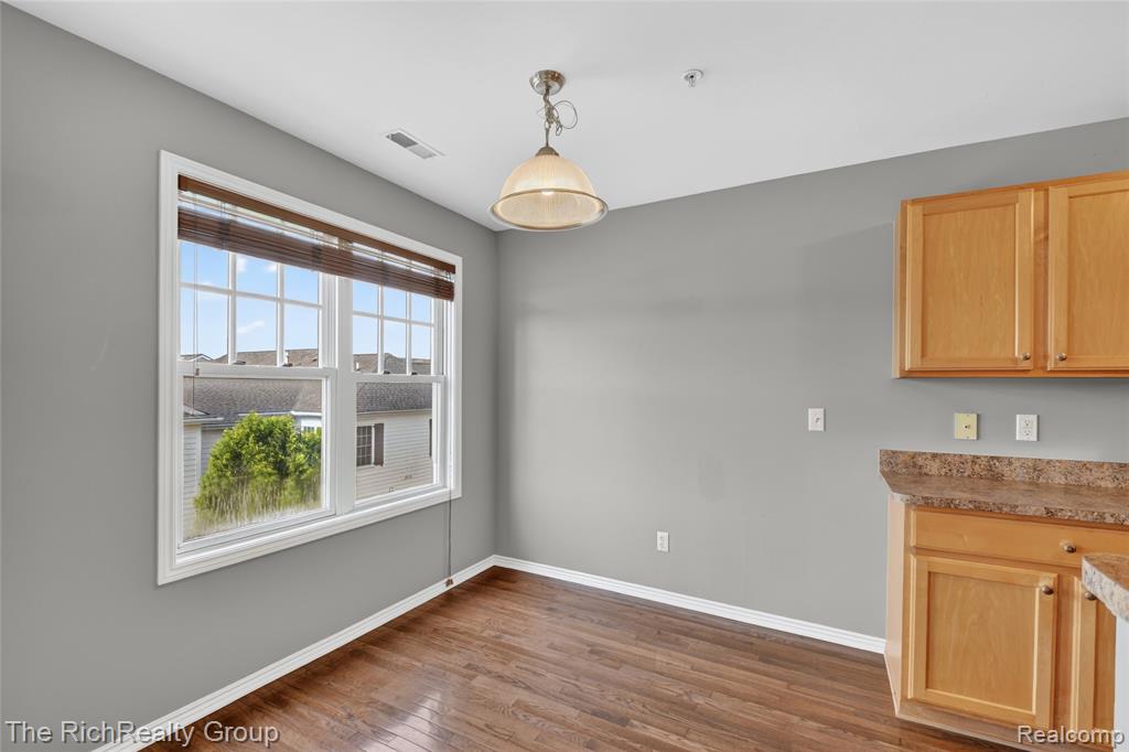 3922 Forester Boulevard, Auburn Hills, MI 48326 — Photo 11