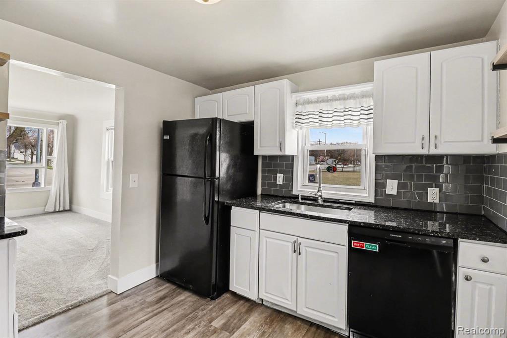 5825 N Newburgh Road, Westland, MI — Photo 12