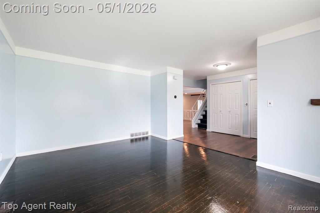 30151 Barbary Court, Warren, MI 48093 — Photo 9