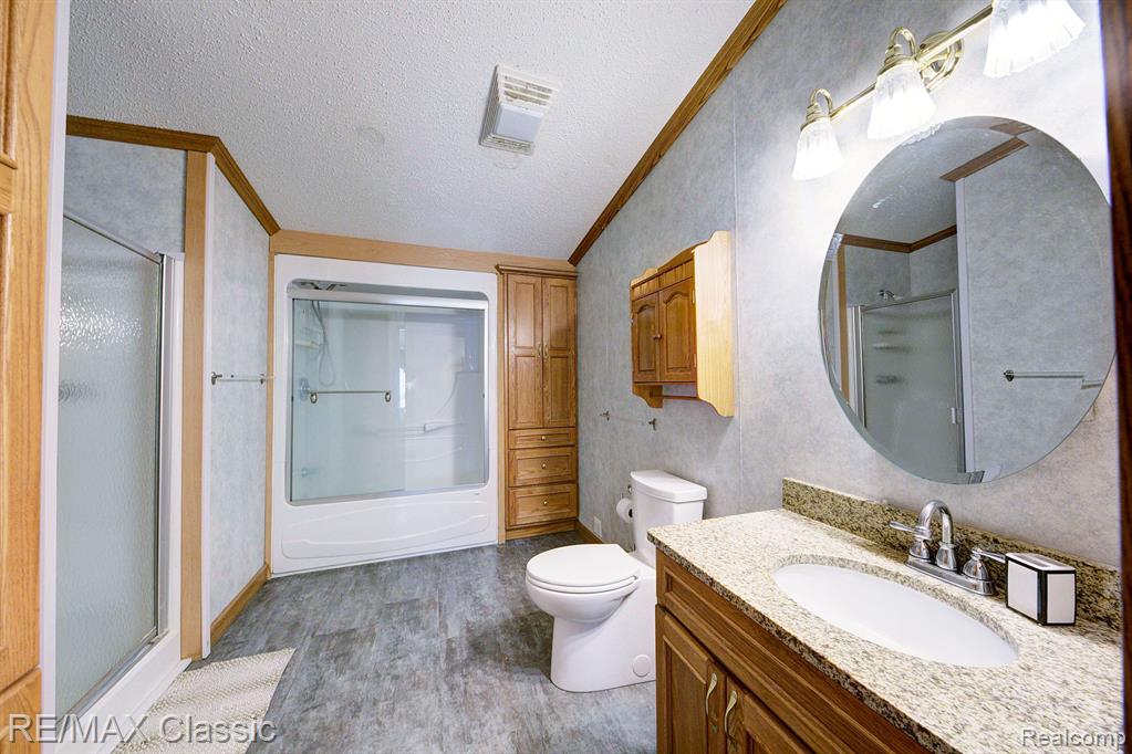 4626 WALTAN Road, Vassar, MI 48768 — Photo 44