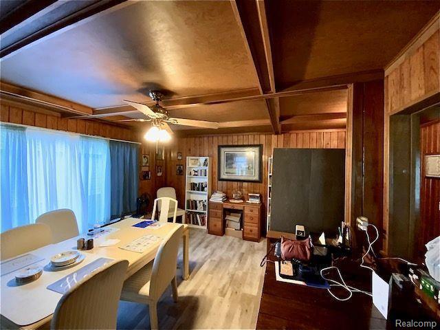 512 N CANAL Street, Chesaning, MI 48616 — Photo 5