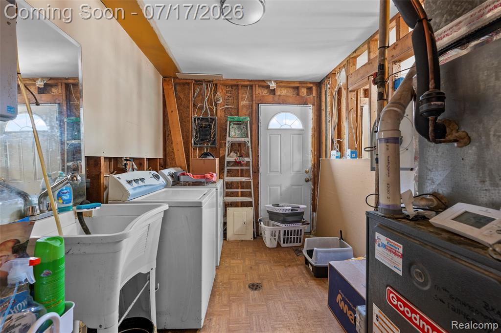 6871 Troy Street, Taylor, MI 48180 — Photo 29