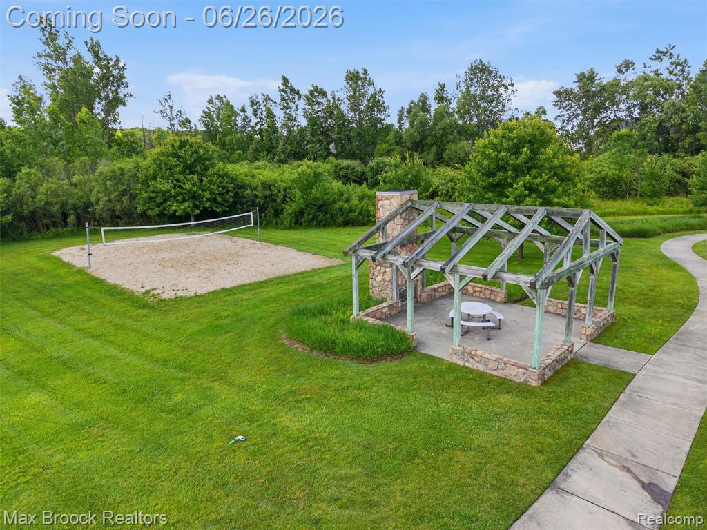 583 Birchcrest Court, Oakland, MI — Photo 84