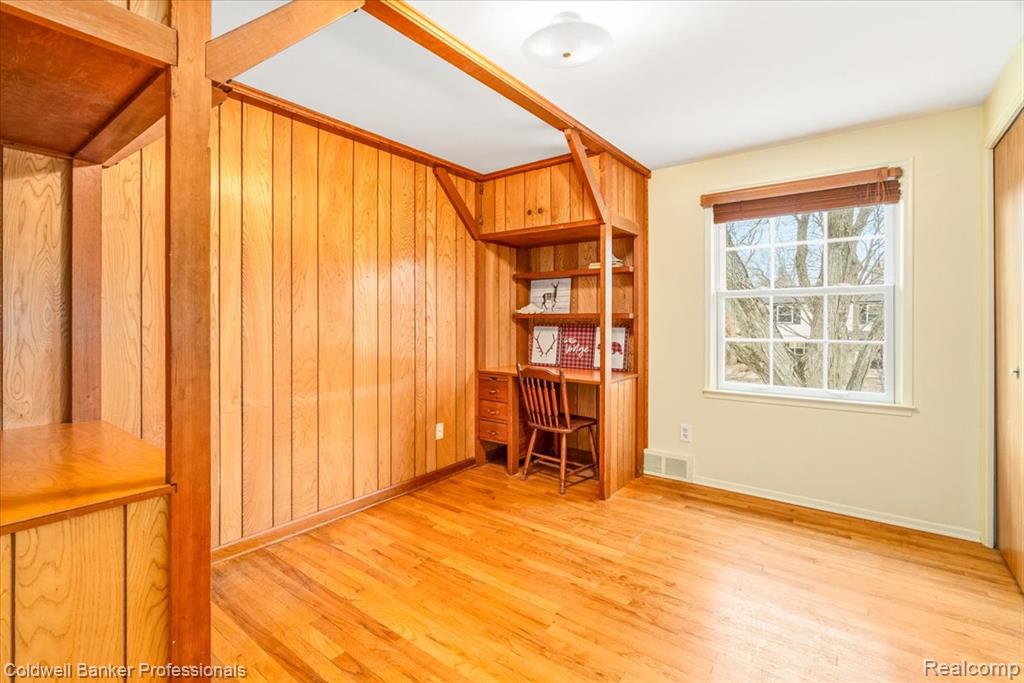 2648 Antietam Drive, Ann Arbor, MI 48105 — Photo 24