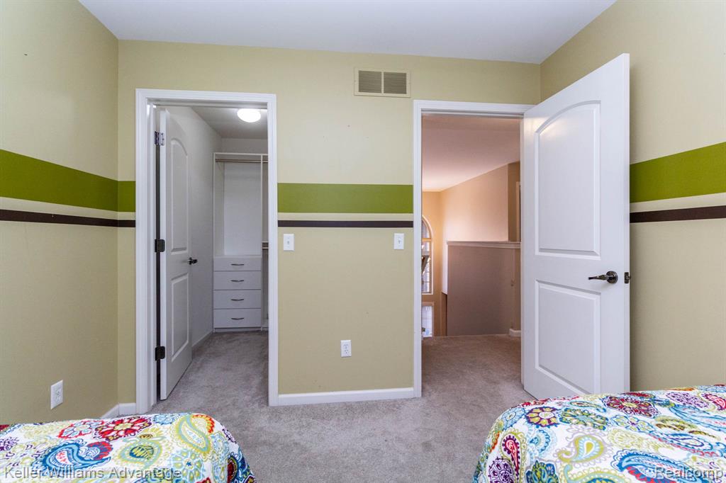 24975 Bloomfield Court, Novi, MI — Photo 29