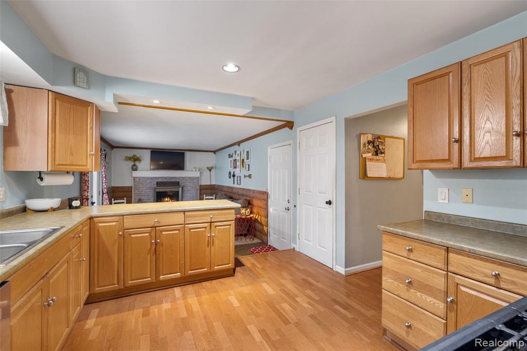 50662 Bower Drive, Chesterfield, MI 48047 — Photo 10