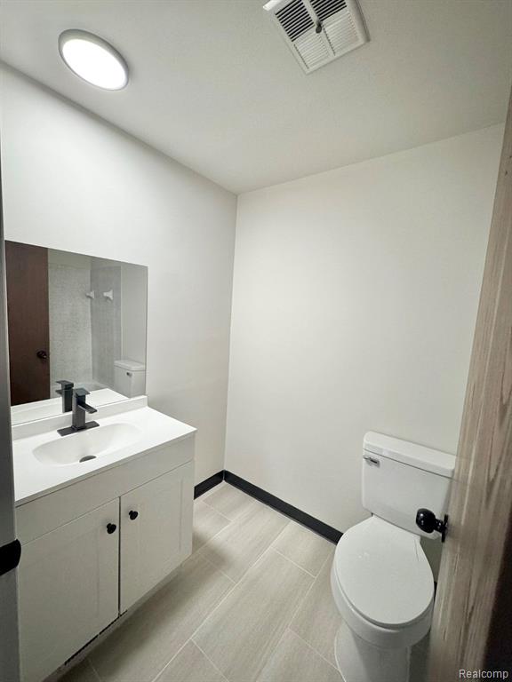 37763 COLONIAL Drive, Westland, MI — Photo 12