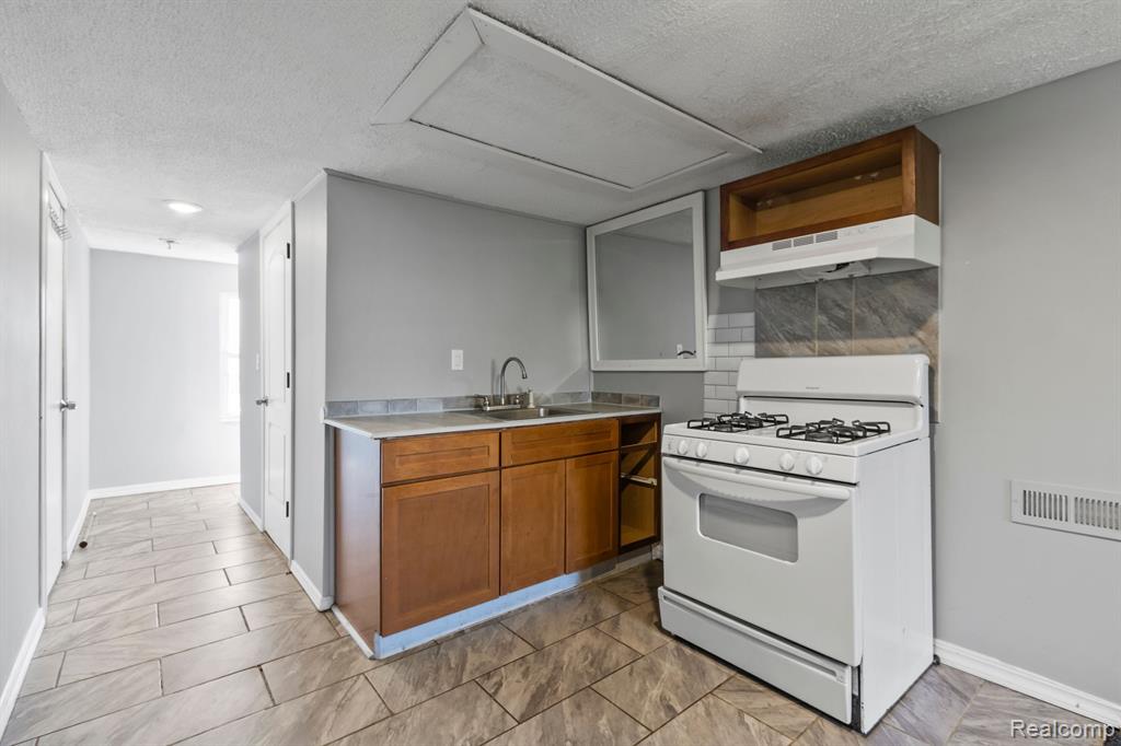 5325 ALLENDALE Street, Detroit, MI 48204 — Photo 16