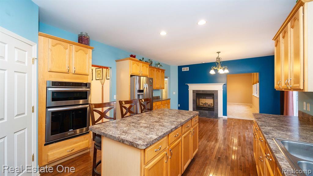 17041 ALGONQUIN Drive, Northville, MI 48168 — Photo 22