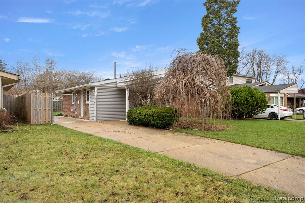 9424 POLK Street, Taylor, MI 48180 — Photo 3
