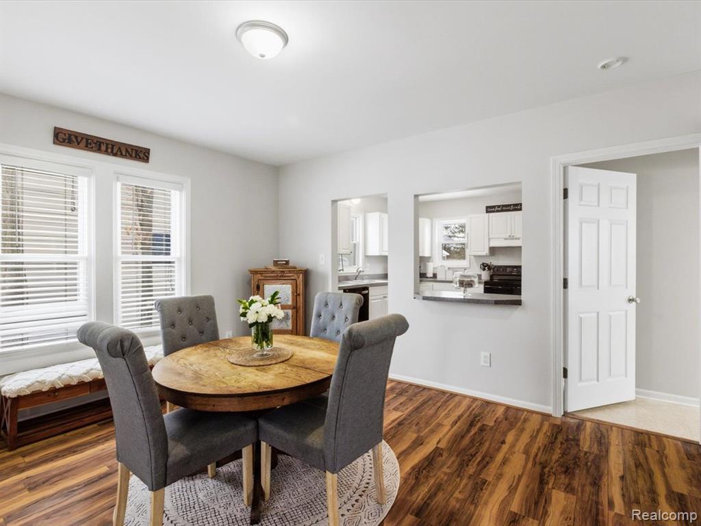 1207 Clinton Avenue, St. Clair, MI 48079 — Photo 7