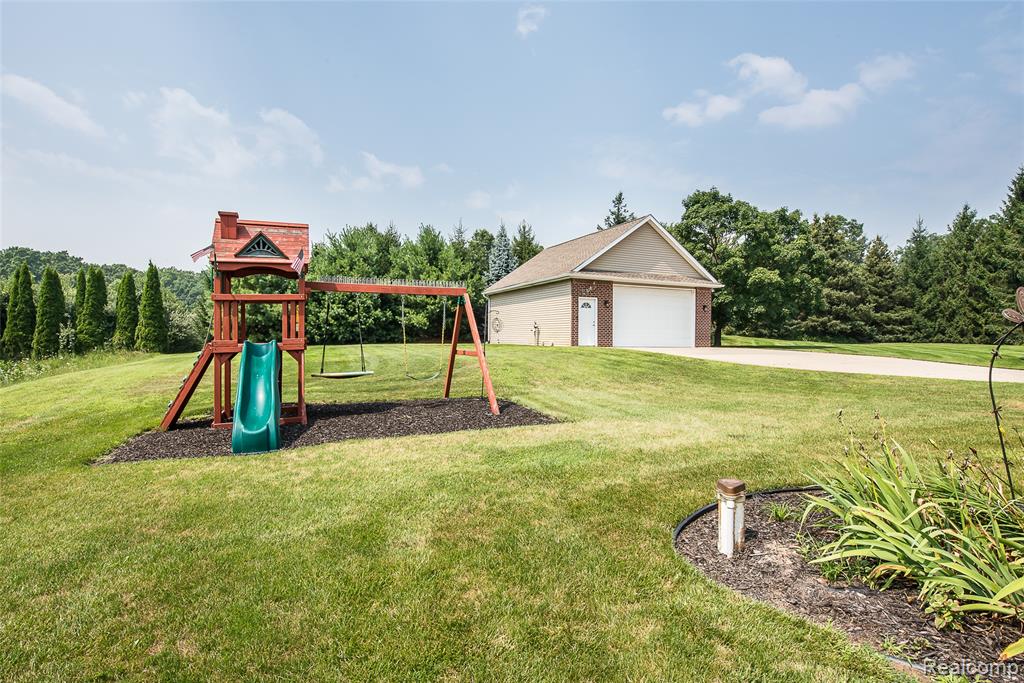 2116 Ore Creek Lane, Brighton, MI 48114 — Photo 53