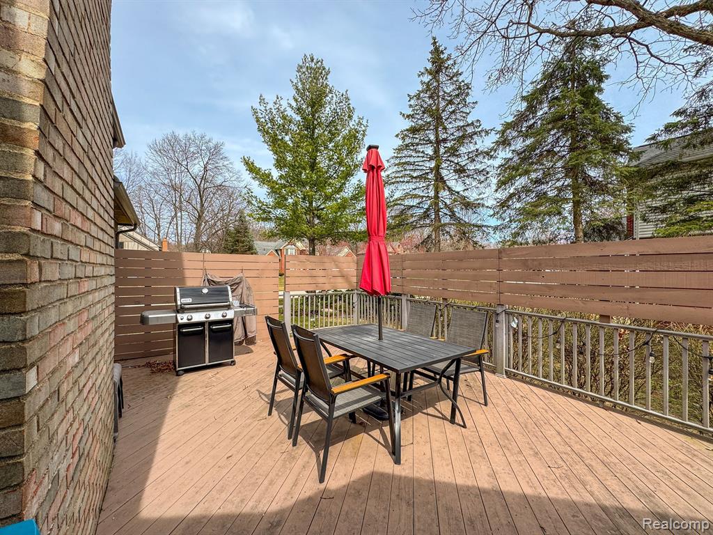 55884 PARKVIEW Drive, Shelby Twp, MI 48316 — Photo 41