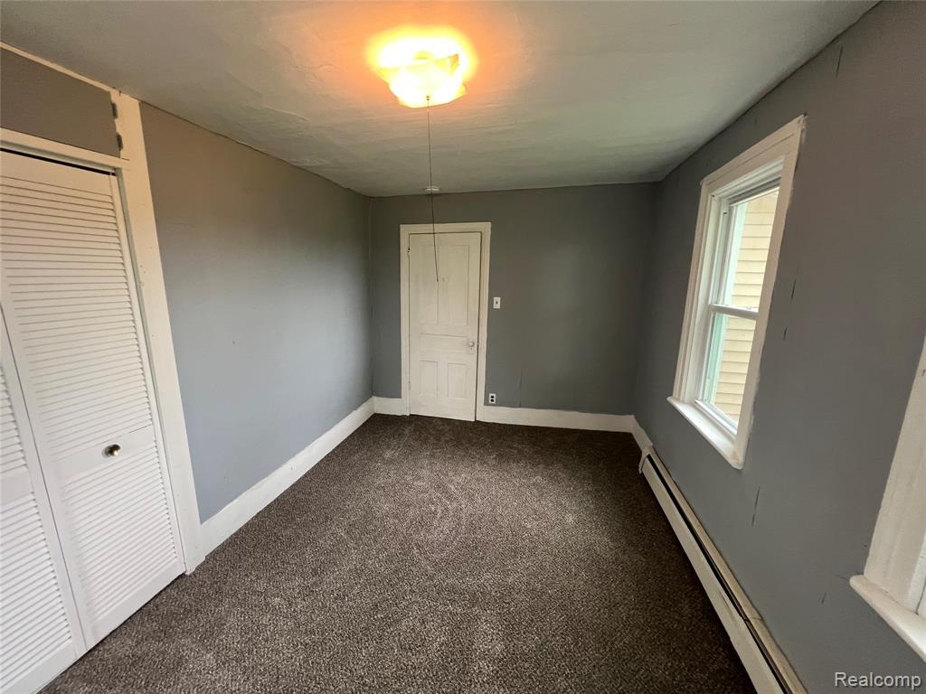 9890 Chinavare Road, Newport, MI 48166 — Photo 4