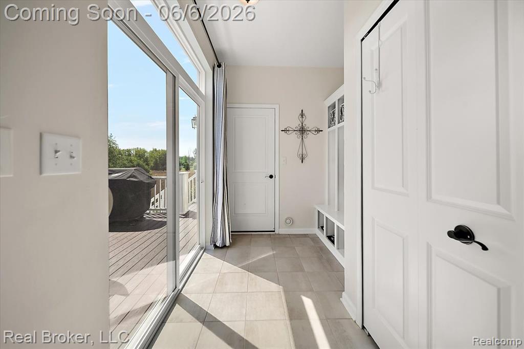 19926 E Breton Court, Chelsea, MI 48118 — Photo 29