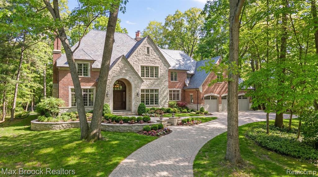 1729 Heron Ridge Drive, Bloomfield Hills, MI 48302 — Photo 14