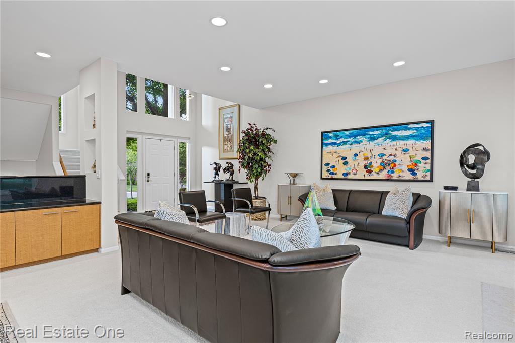 7105 Winding Brook Court, West Bloomfield, MI — Photo 24