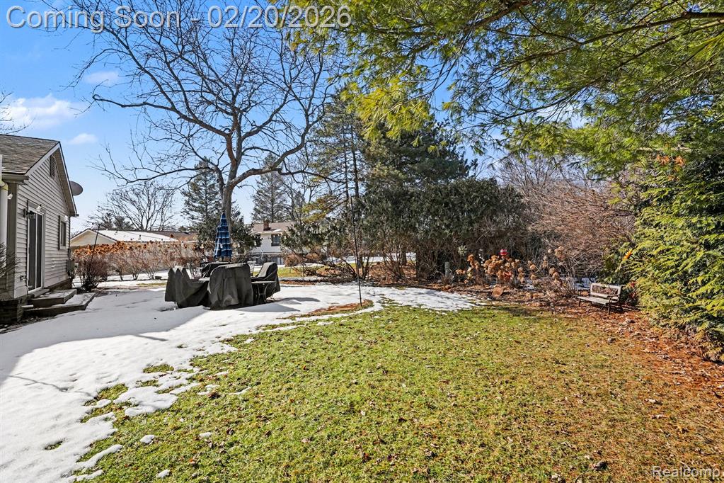 9566 Daleview Drive, South Lyon, MI 48178 — Photo 26