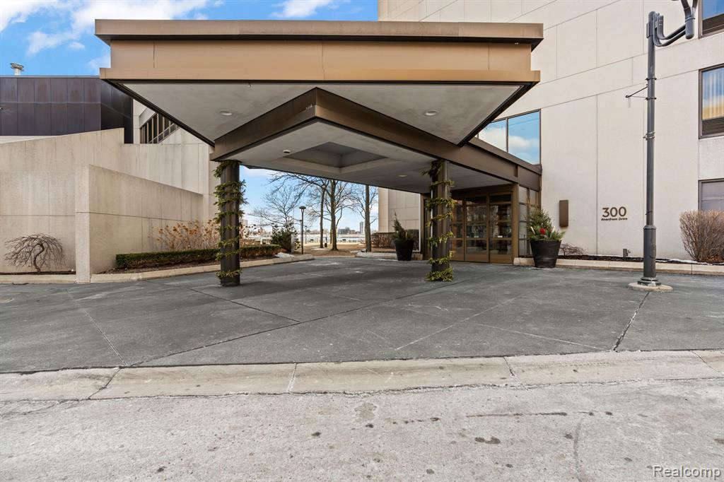 300 Riverfront Drive, 27C, Detroit, MI 48226 — Photo 29