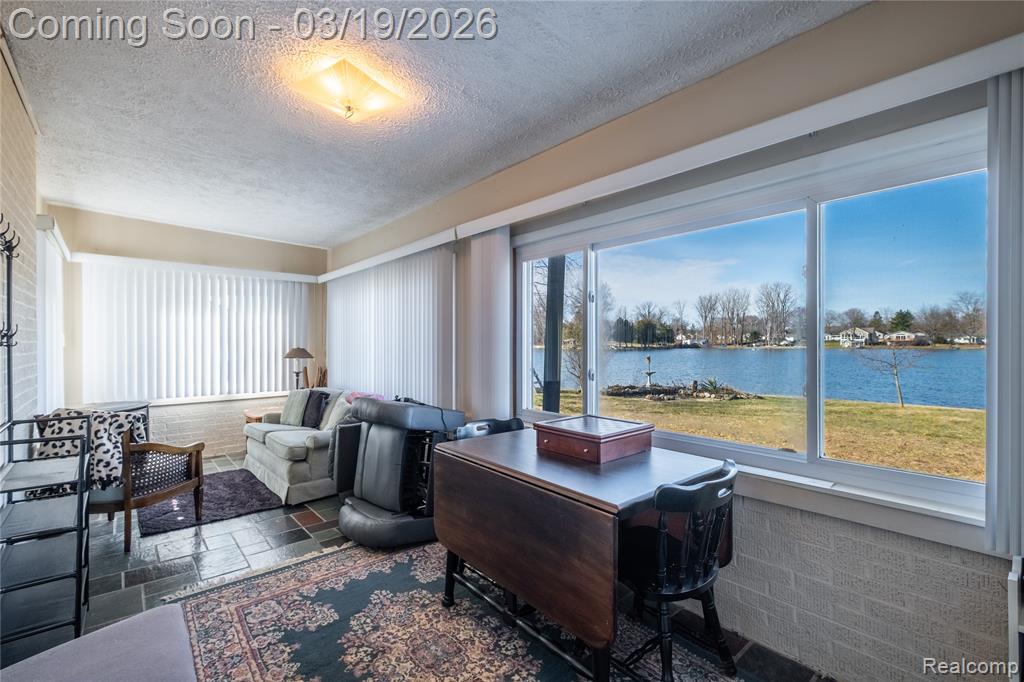 1962 Lake Pointe Drive, Ortonville, MI 48462 — Photo 10