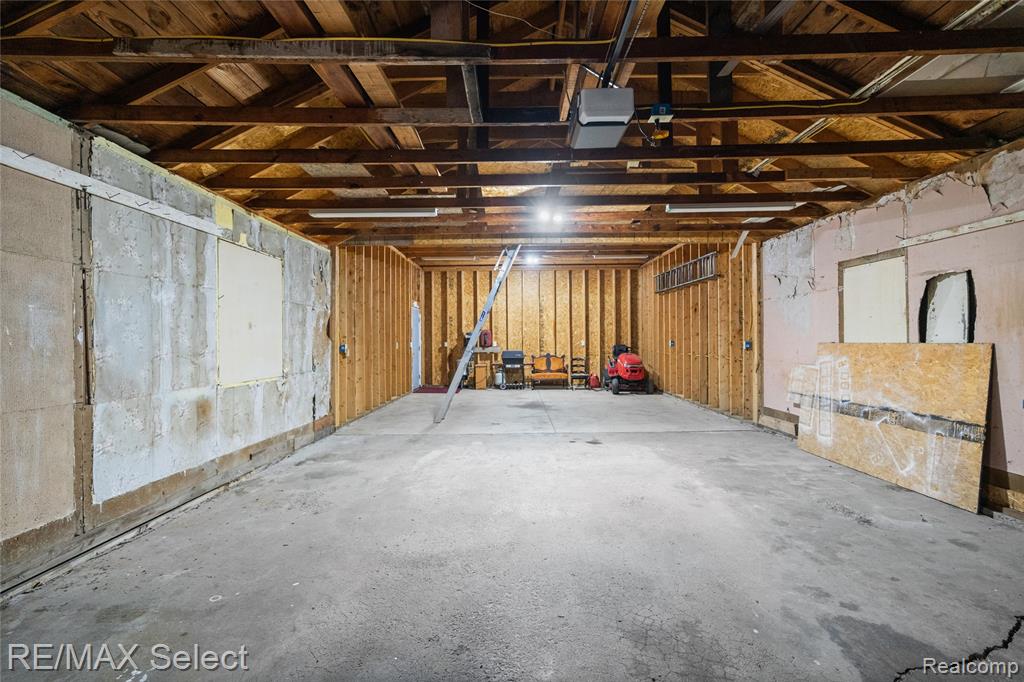 7449 Jennings Road, Swartz Creek, MI 48473 — Photo 30