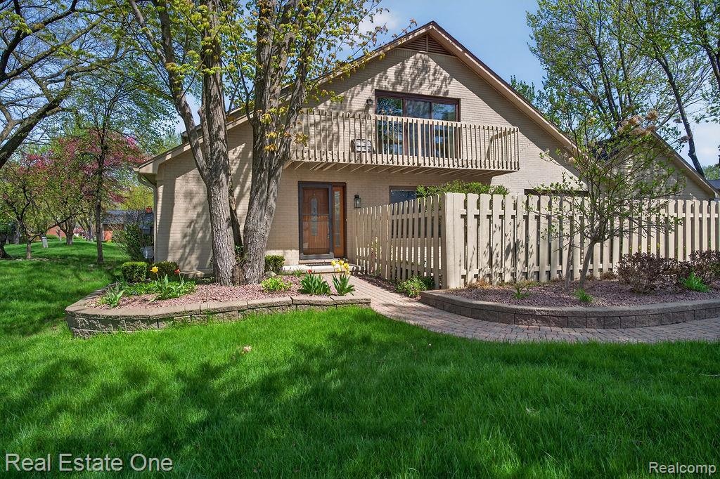 42660 Elizabeth Place, Clinton Twp, MI 48038 — Photo 53