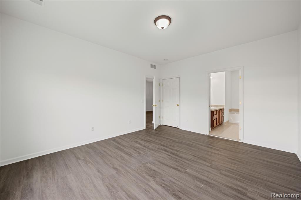 43450 Pendleton Circle, Sterling Heights, MI 48313 — Photo 16