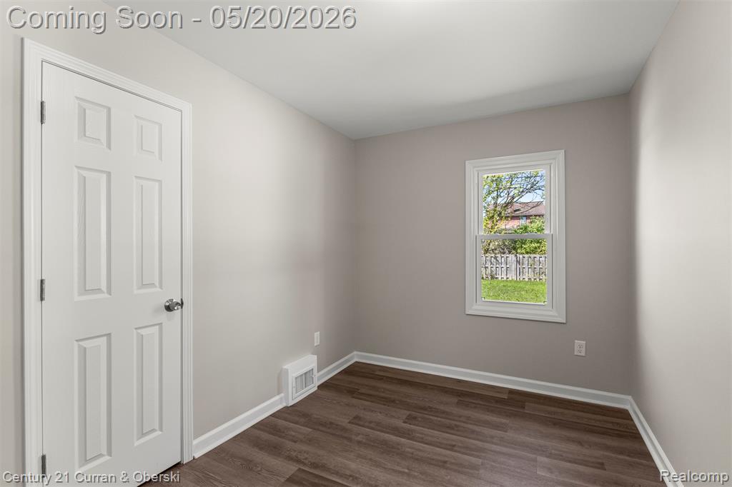 4545 Westland Street, Dearborn, MI 48126 — Photo 11