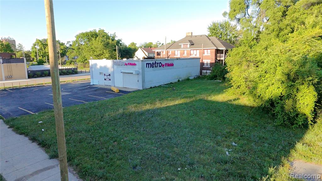 8115 Linwood Street, Detroit, MI 48206 — Photo 2