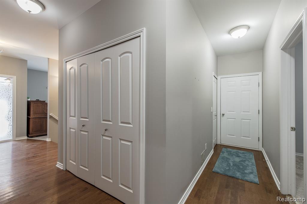 9573 Kingsway Circle, Clarkston, MI 48348 — Photo 36