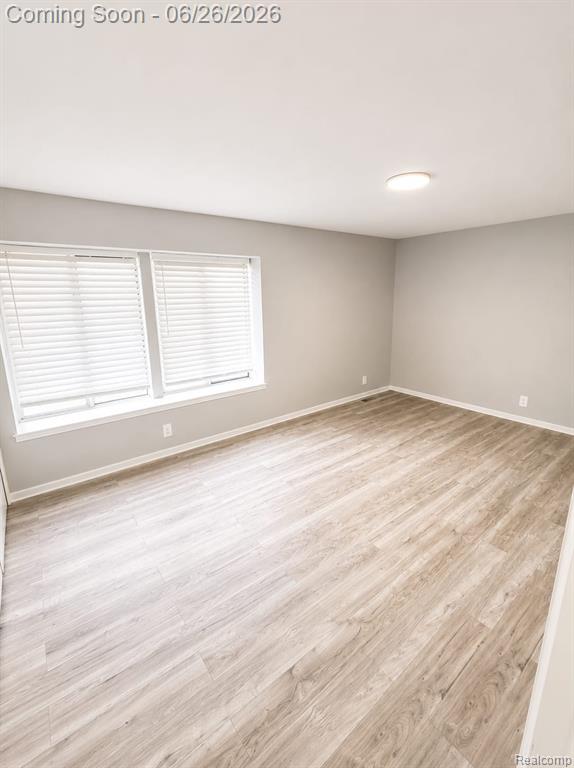 5858-5860 Niles Drive, Troy, MI 48098 — Photo 9