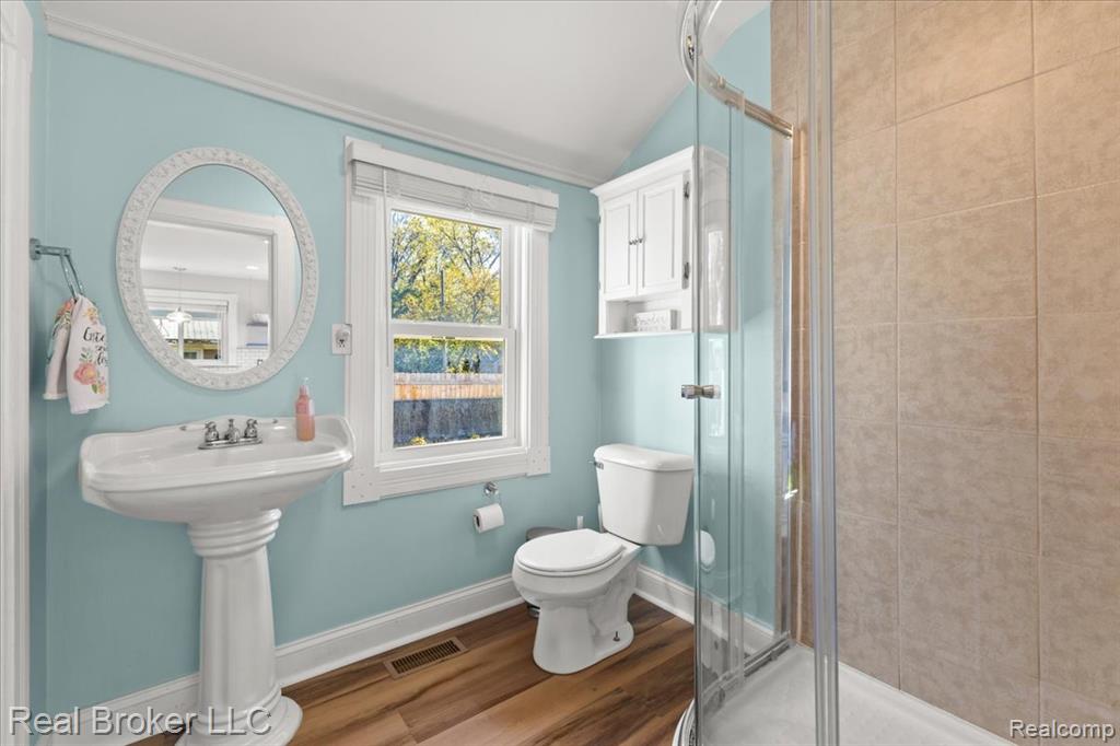 370 E 5th Street, Imlay City, MI 48444 — Photo 19