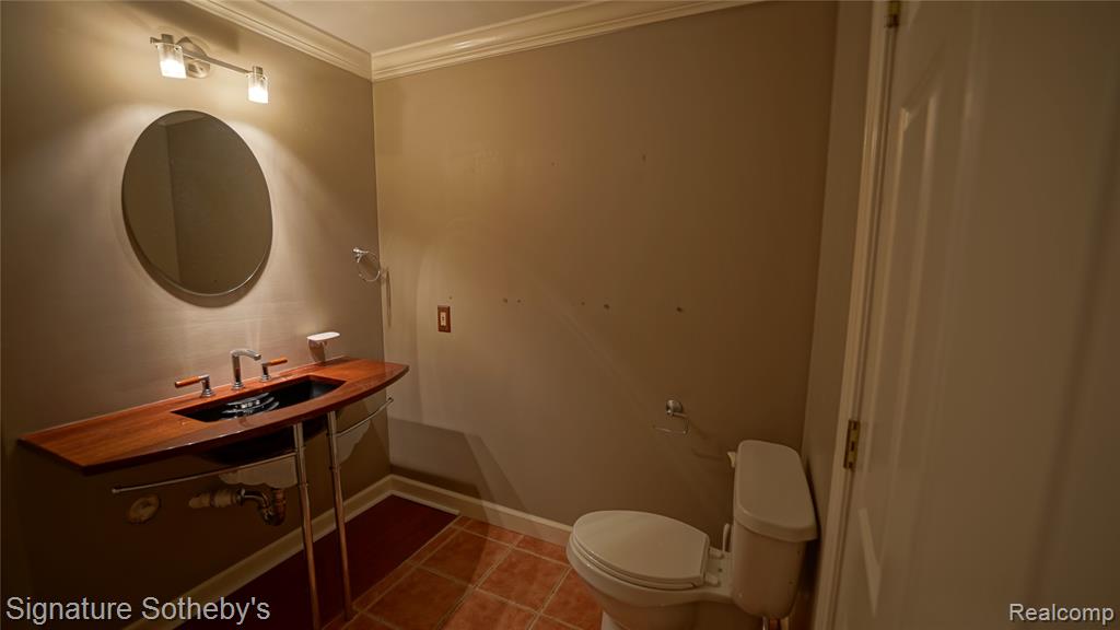 6608 ENCLAVE Drive, Clarkston, MI 48348 — Photo 35
