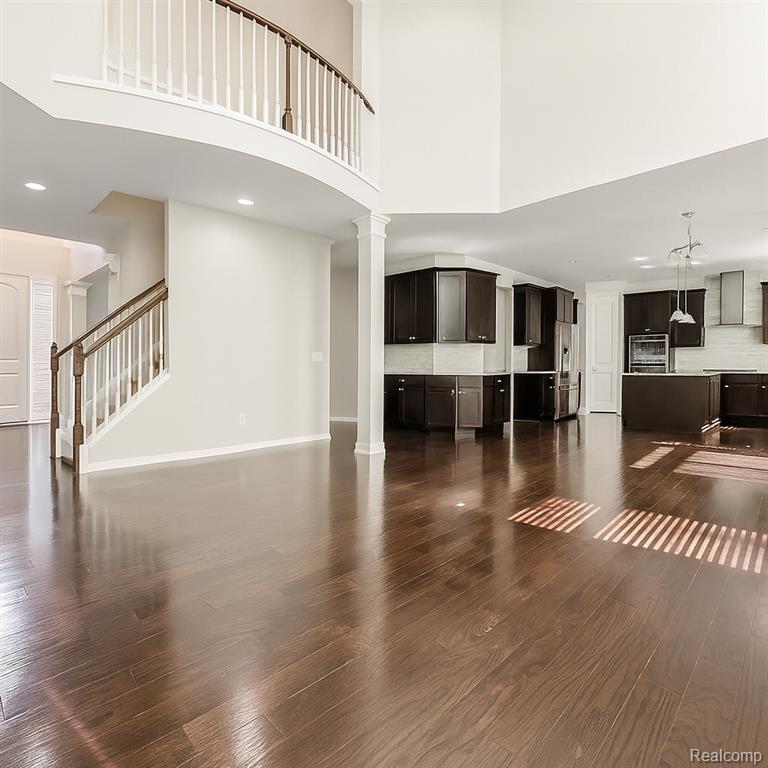 47639 Alpine Drive, Novi, MI — Photo 2