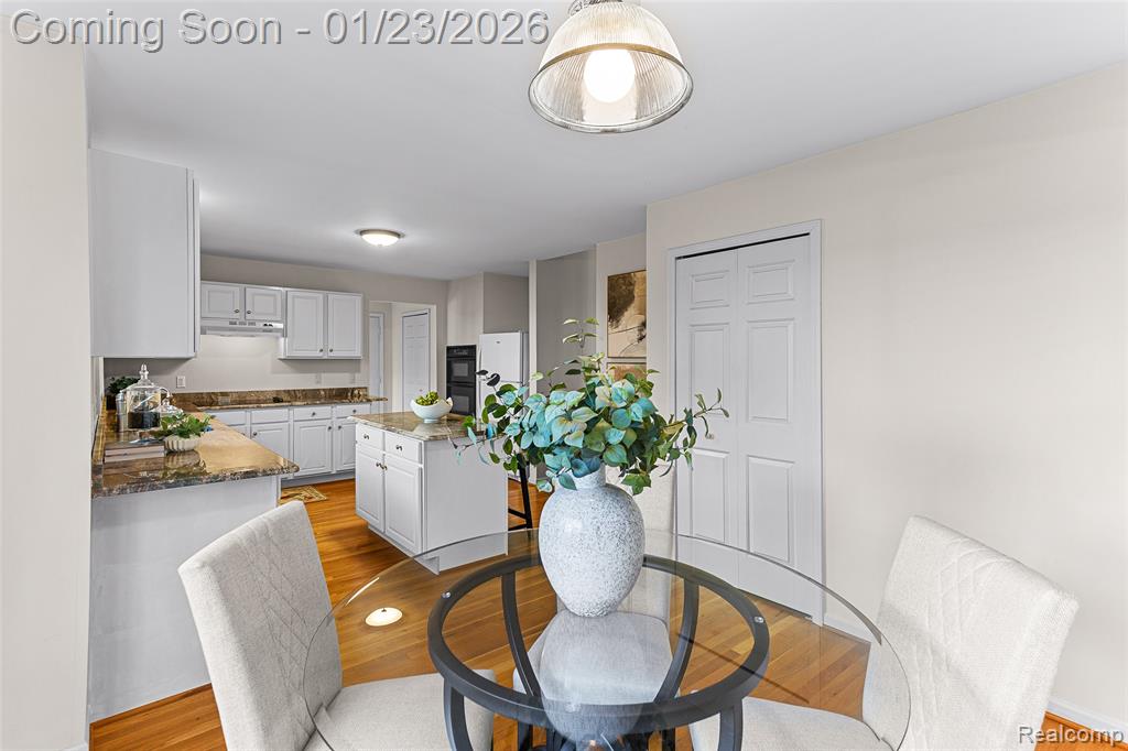 6425 Southpointe Drive, Troy, MI 48085 — Photo 14